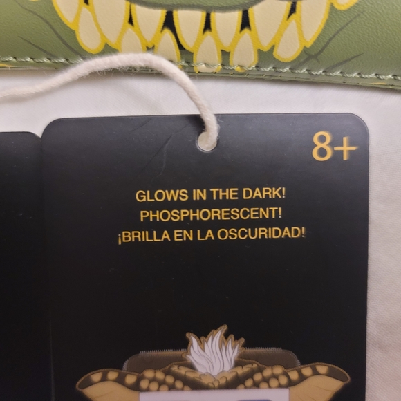 Gremlins Pop! Loungefly Green Gremlin Glow-in-the-Dark Zip-Around Wallet - Picture 5 of 7
